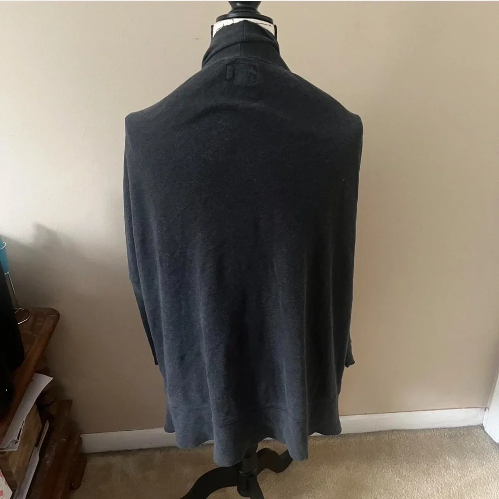‼️VGUC: Pact Organic Grey Cardigan Sweater - S/M - Picture 4 of 7